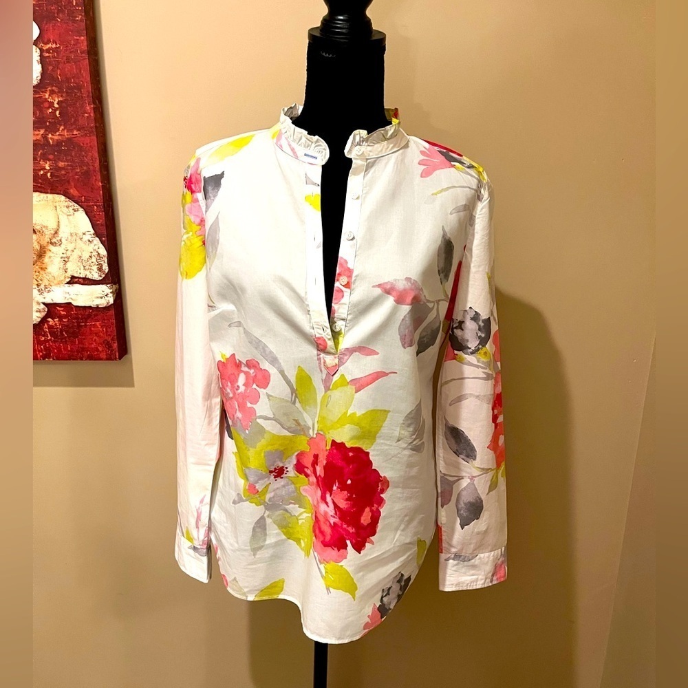 Talbots Watercolor Floral Ruffle
Neck Popover Top Long Sleeve,small